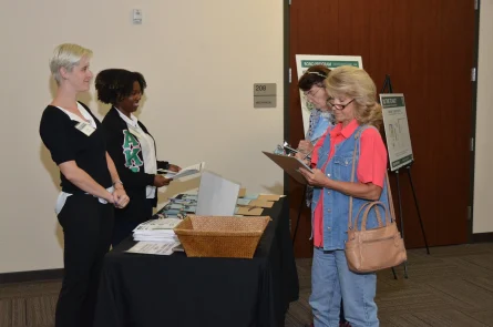 Hollaway Environmental + Communication Services