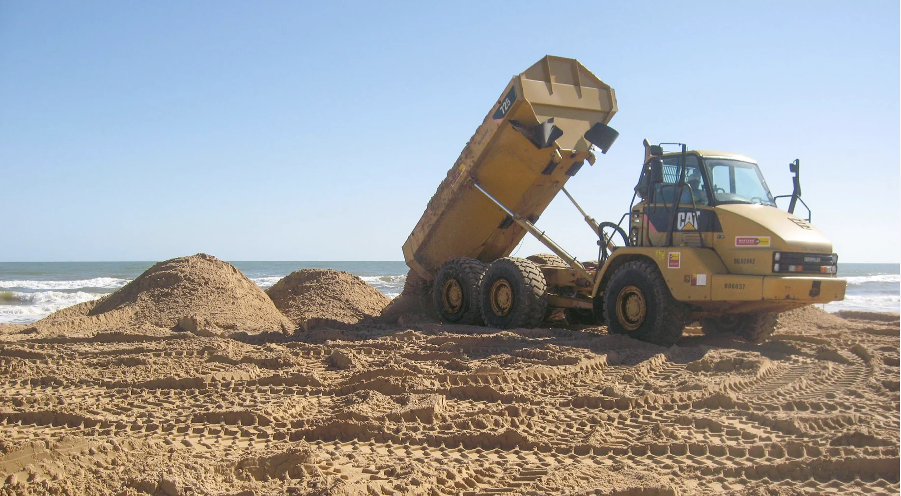 Hollaway Environmental + Communication Services Hollaway Environmental + Communication Services